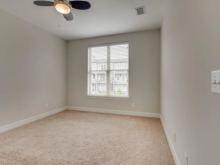 Parkview Midtown Apartments — Photo 61