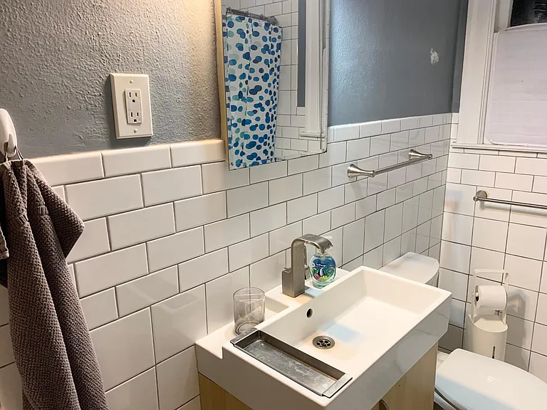 3624 Myra St — Photo 16