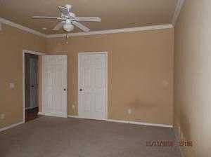4th image of 5022 Winston Ct