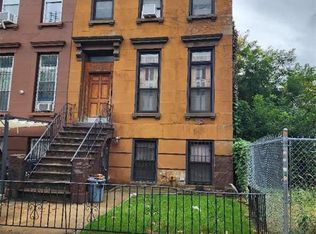 668 Lexington Ave, Brooklyn, NY 11221