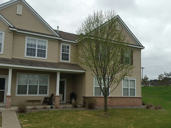 3rd image of 11384 Aberdeen Cir NE Unit B