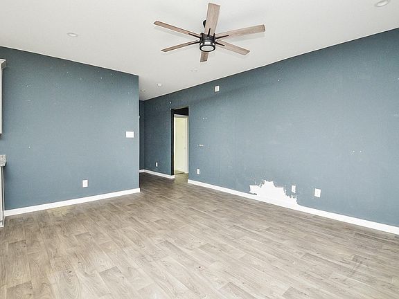 4th image of 3946 Beltingham Bend Way
