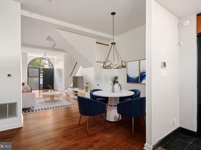 317 S 18th St, Philadelphia, PA, 19103