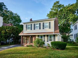 37 Princeton St, Holyoke, MA 01040