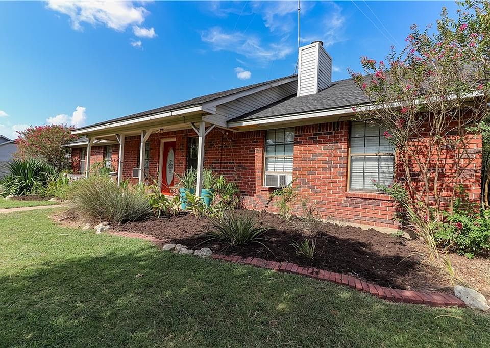 106 Tapley St, Riesel, TX 76682 Zillow