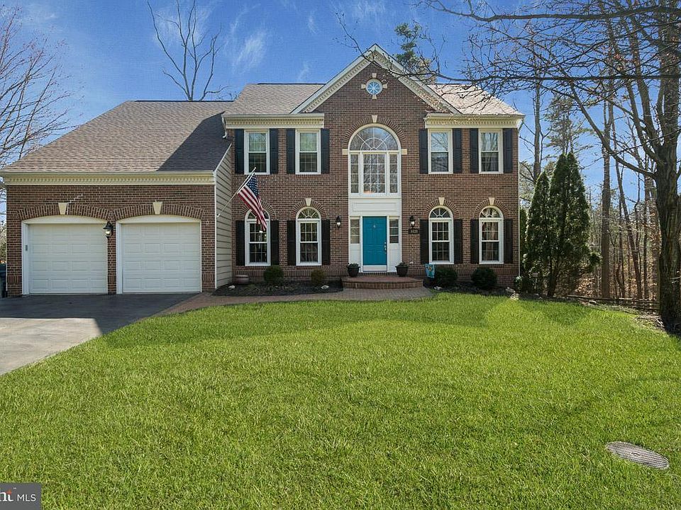 1st image of 8628 Cross Oaks Ln