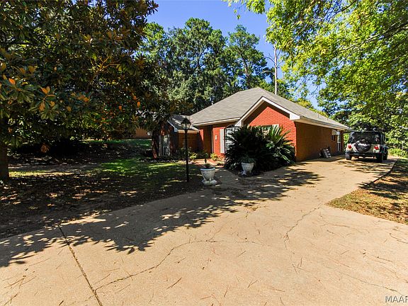 4th image of 3761 Freeman Ct