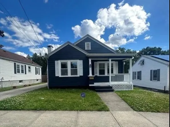 98 Bradley St, Providence, RI 02908