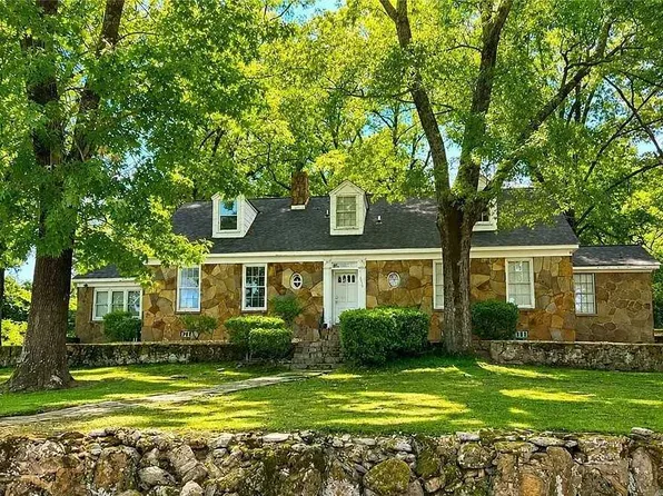 2815 Riverbend Rd, Athens, GA 30605