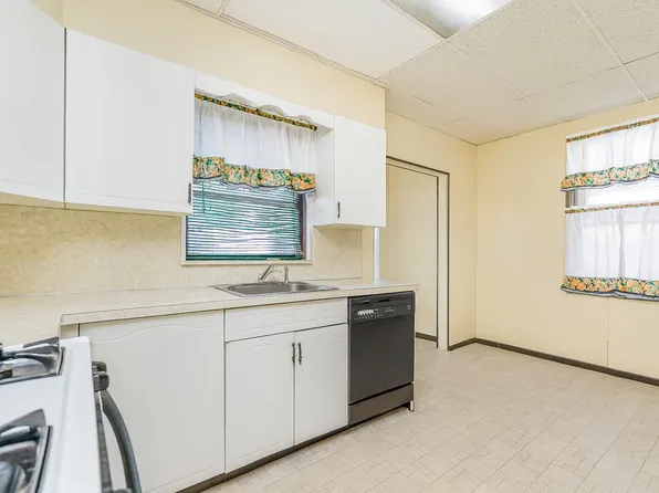 78 Burnside Avenue image 12 of 29