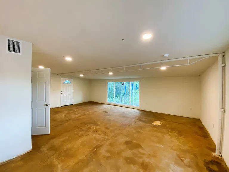 201 Harmons Way #B — Photo 17