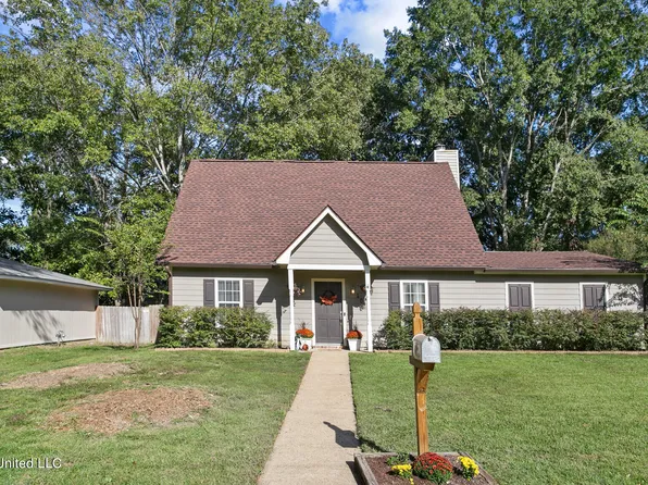 108 Willow Dr, Ridgeland, MS 39157