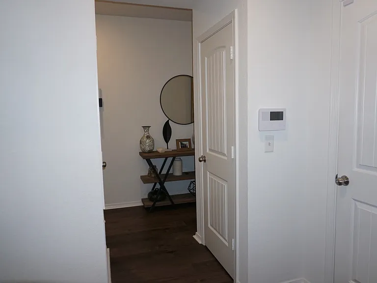 1487 Meadows Dr — Photo 26