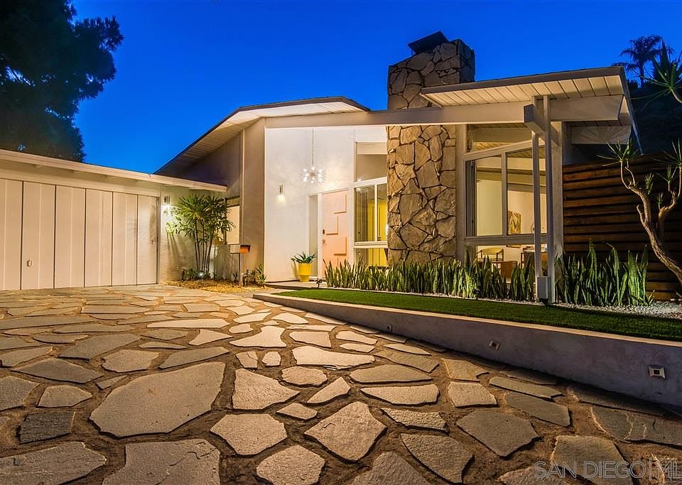 1st image of 4954 Pacifica Dr