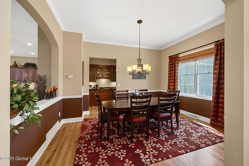 5th image of 12 Chantrey Boulevard