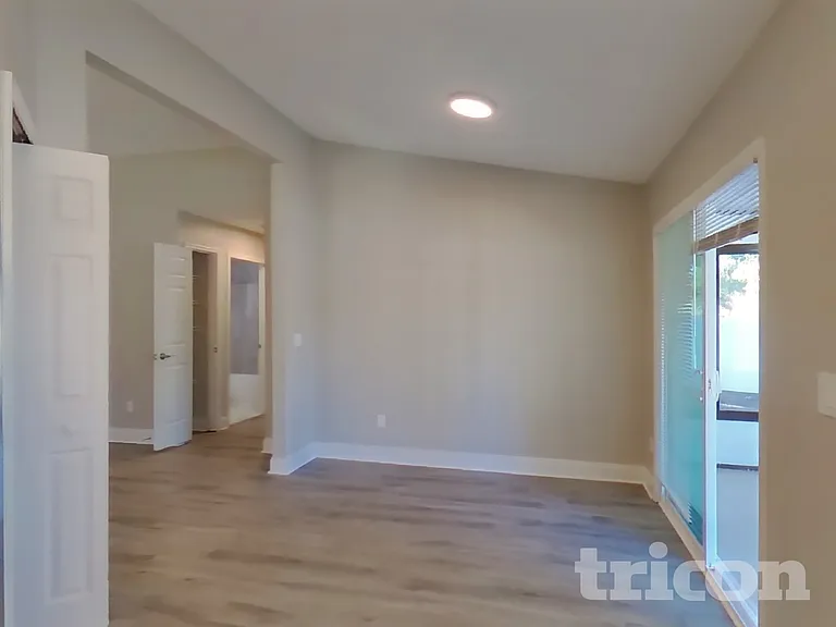 1379 High Plains Dr W — Photo 3