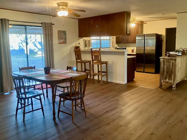 215 Circle C Ave, Fort Davis, TX 79734