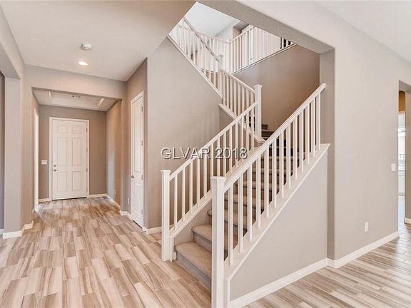 4th image of 3913 Montone Ave