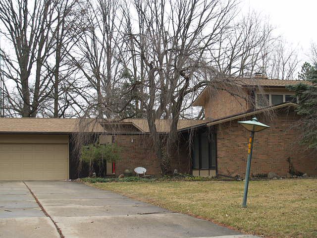 1st image of 12908 Lincoln Dr