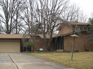12908 Lincoln Dr, Huntington Woods, MI