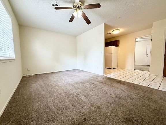 5th image of 329 SE 4th St