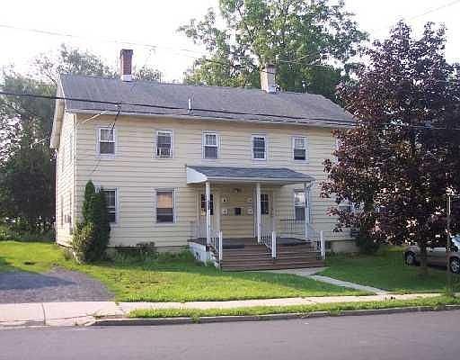 1st image of 18 Grand Ave