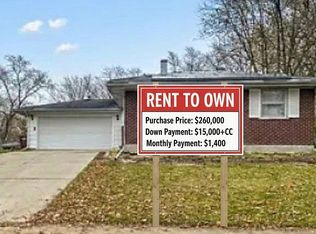 1001 Blackhawk Dr, University Park, IL 60484