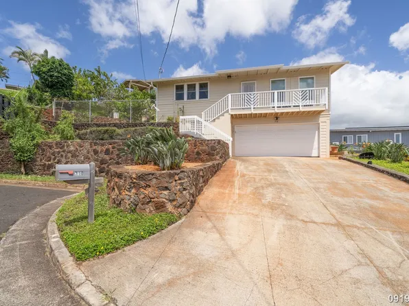 710 Hoohoa Pl, Pearl City, HI 96782