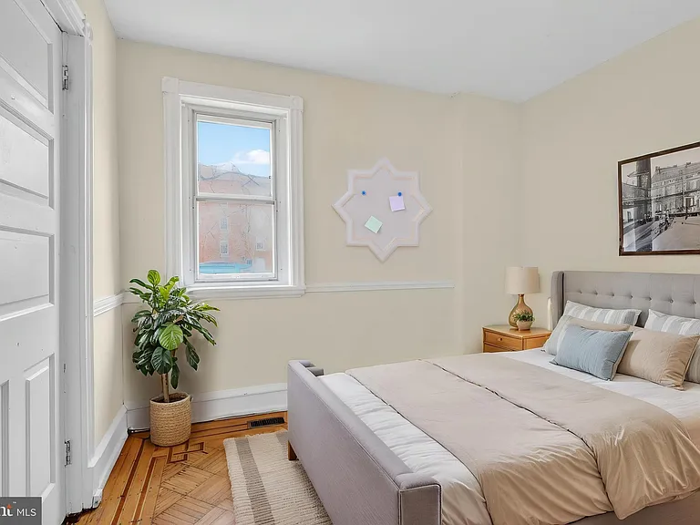 3512 Lancaster Ave #1W — Photo 9