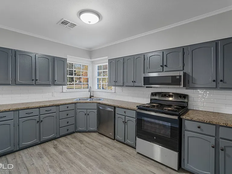3521 Madison Park Blvd — Photo 15
