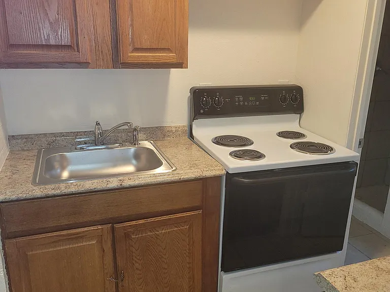 10705 N 15th Ave #2 — Photo 17