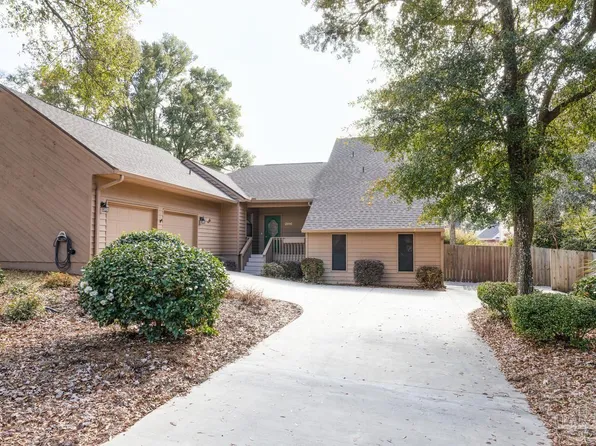 2891 Semoran Dr, Pensacola, FL 32503