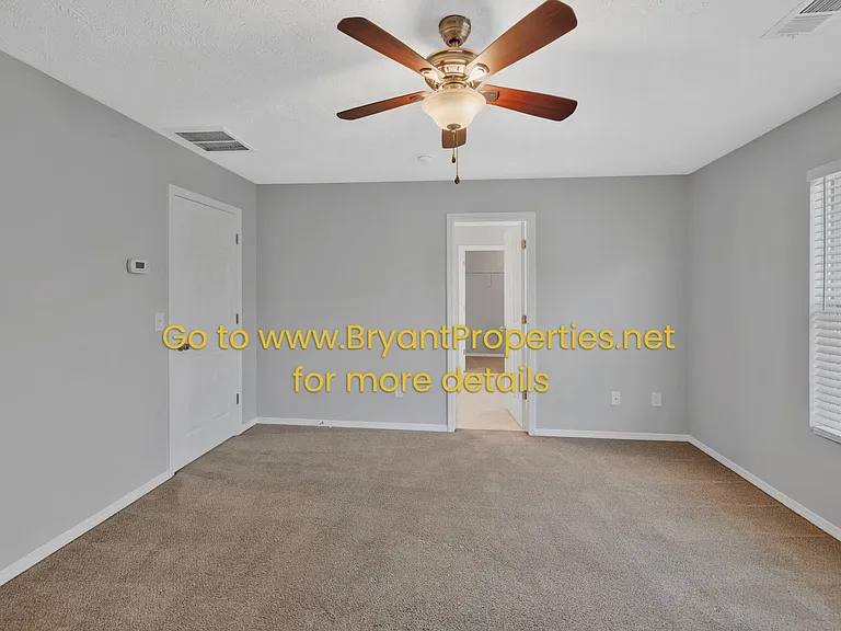 2872 Creekbend Dr — Photo 23
