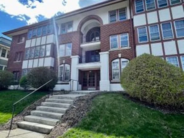 2615 N Cramer St, 2615 N Cramer St APT 37, Milwaukee, WI 53211