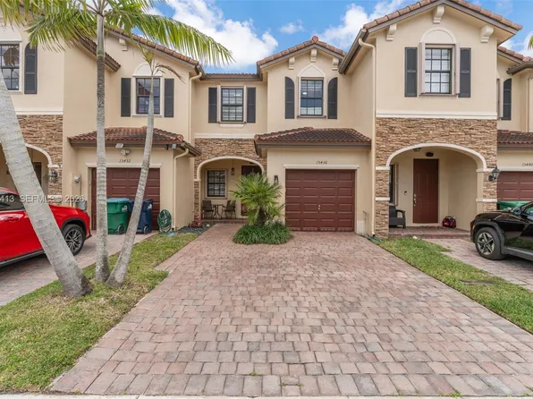 15436 SW 119th Ter, Miami, FL 33196
