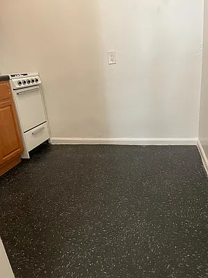 Rented by Manhattan Flats | media 11