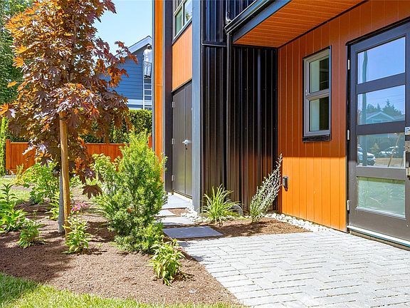 4th image of 10485 Resthaven Dr #8