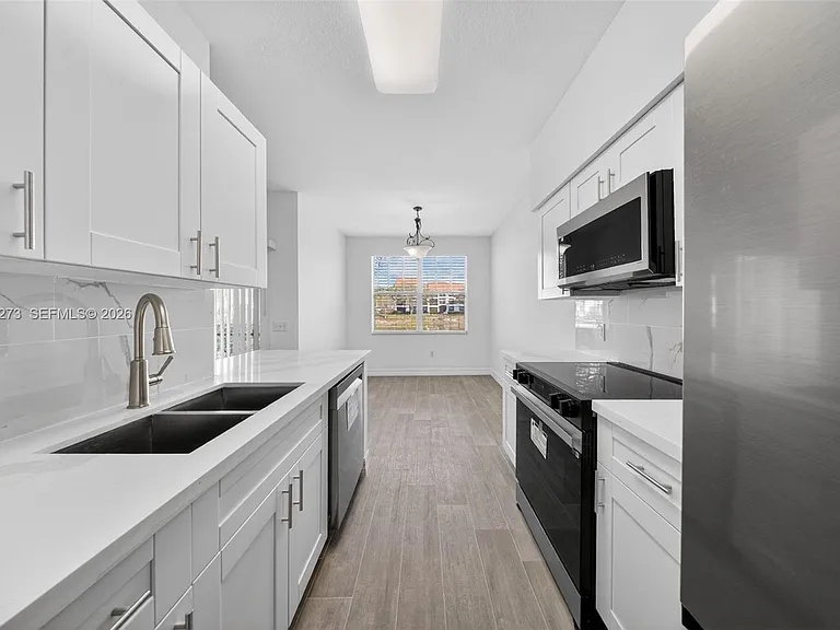 7925 Preserve Cir #316 — Photo 21