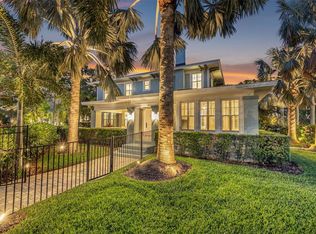 1505 Beach Dr NE, Saint Petersburg, FL 33704