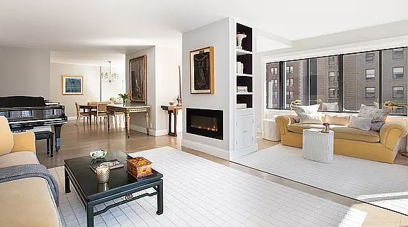 3rd image of 900 Park Ave APT 7C