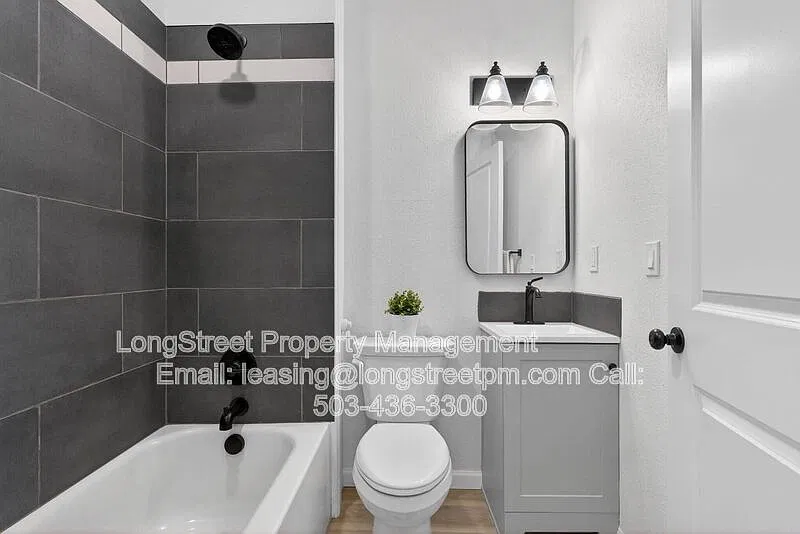 708 N Killingsworth St — Photo 3