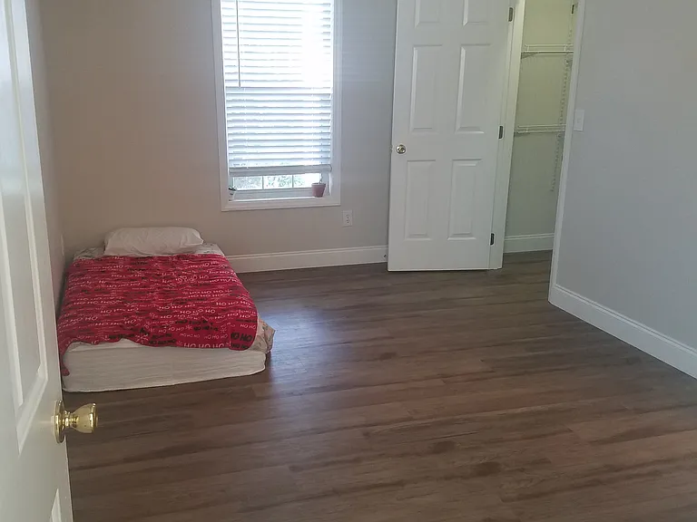4404 Jasmine Cove Way — Photo 18