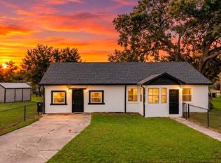 709 Chestnut Rd, Auburndale, FL 33823