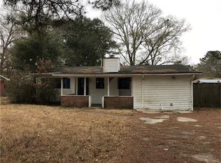 135 Manor Dr, Ponchatoula, LA 70454