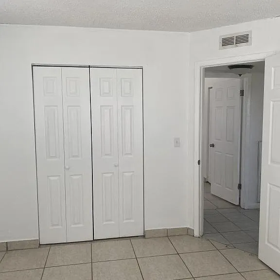 728 Michigan Ct — Photo 6