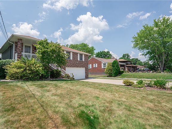 3rd image of 550 Kimlyn Ave