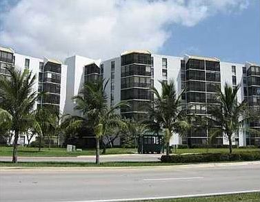 1st image of 20500 W Country Club Dr APT 706