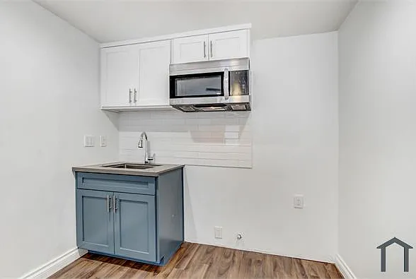 10028 San Fernando Rd #1A — Photo 2