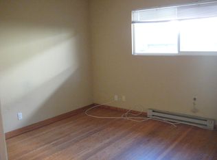 677 Palma St, El Granada, CA 94018