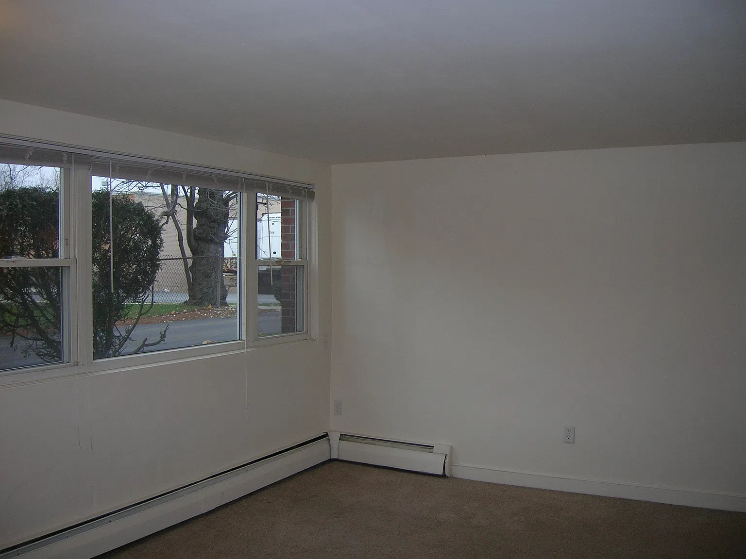 90 Myrtle St — Photo 3